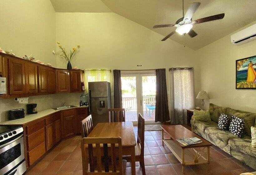 Люкс Superior Вид на Море, Sapphire Beach Resort