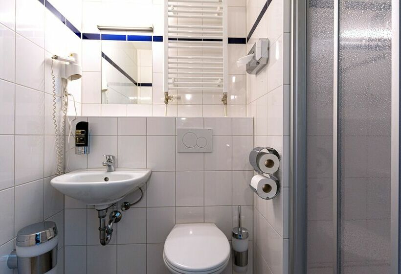 Номер Стандарт, a&o München Laim