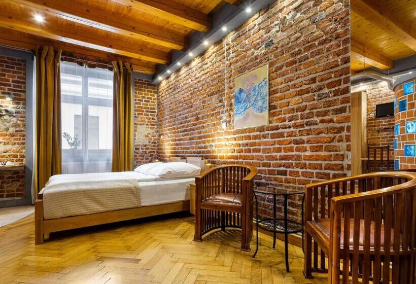 Escritório Superior, Aparthotel Stare Miasto