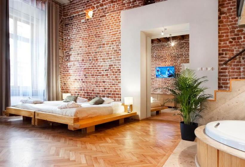 Suíte Dúplex, Aparthotel Stare Miasto