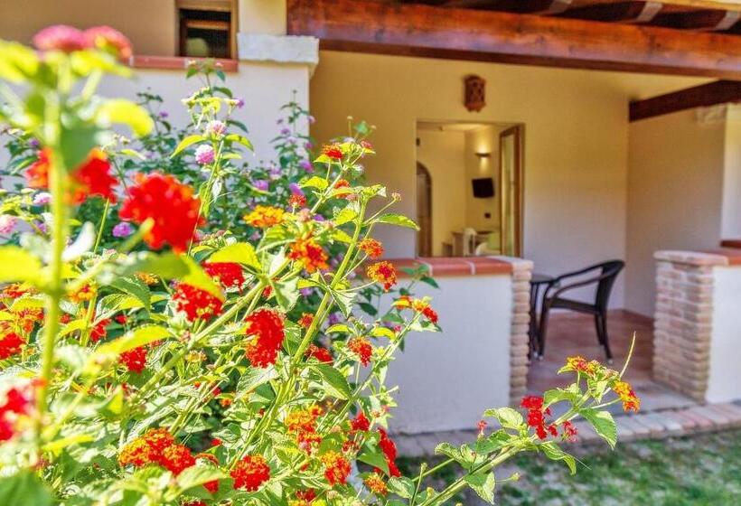 Номер Basic, Club Saraceno   Bovis Hotels
