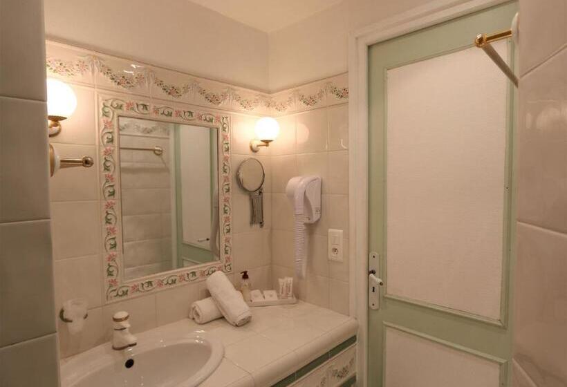 Номер Стандарт, Hôtel De La Ferme Lamy