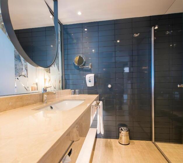 اتاق استاندارد با بالکن و چشم‌انداز دریا, Tui Blue Seno   Adults Only