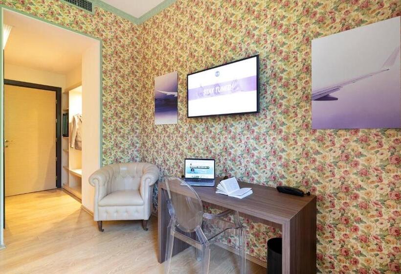 Номер Deluxe, B&b Hotel Malpensa Lago Maggiore
