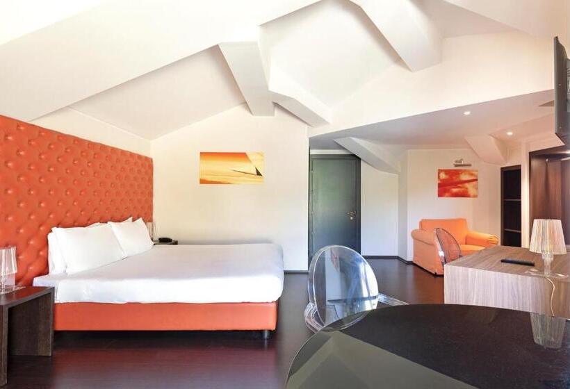 Люкс, B&b Hotel Malpensa Lago Maggiore