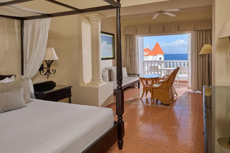 سوییت جونیور با چشم‌انداز دریا, Bahia Principe Grand Jamaica - All Inclusive
