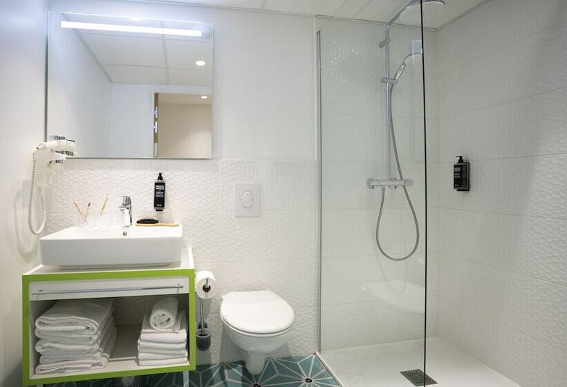 Family Suite, Ibis Styles Fougeres