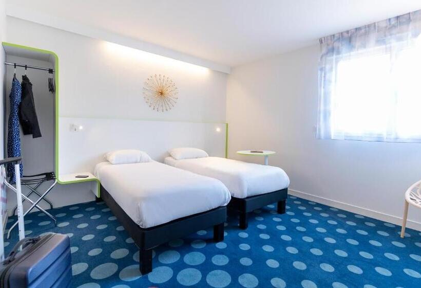 Quarto Premium, Ibis Styles Fougeres