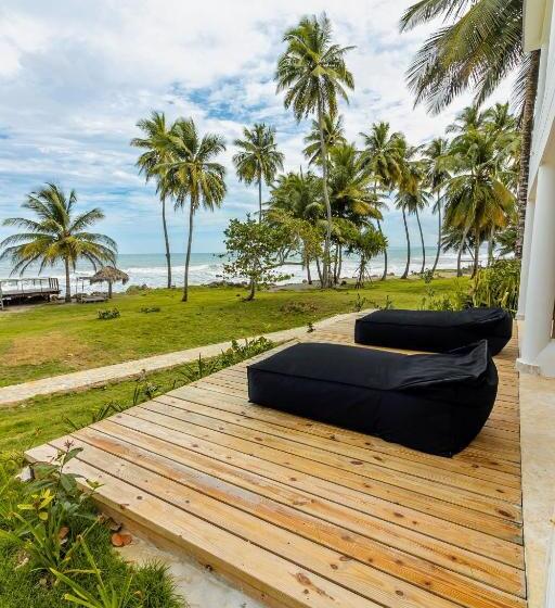 带大床的套房, Las Canas Beach Retreat