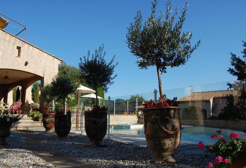 스탠다드 스튜디오 킹침대, Le Mas De L Orangerie 3 Etoiles