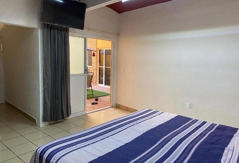 اتاق لوکس با تخت بزرگ, Casa Leonor