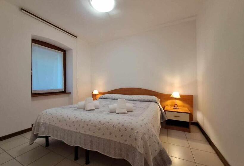 Номер Стандарт Трехместный, Albergo Martina