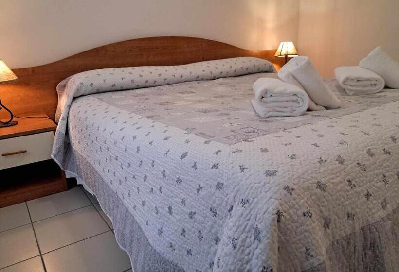 Номер Стандарт Трехместный, Albergo Martina