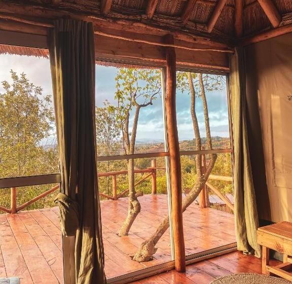 Номер Superior Кровать Кинг, Foresight Eco Lodge & Safari