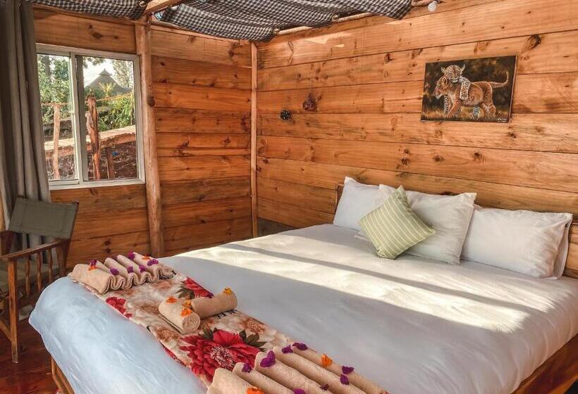 스탠다드 룸 산 전망, Foresight Eco Lodge & Safari