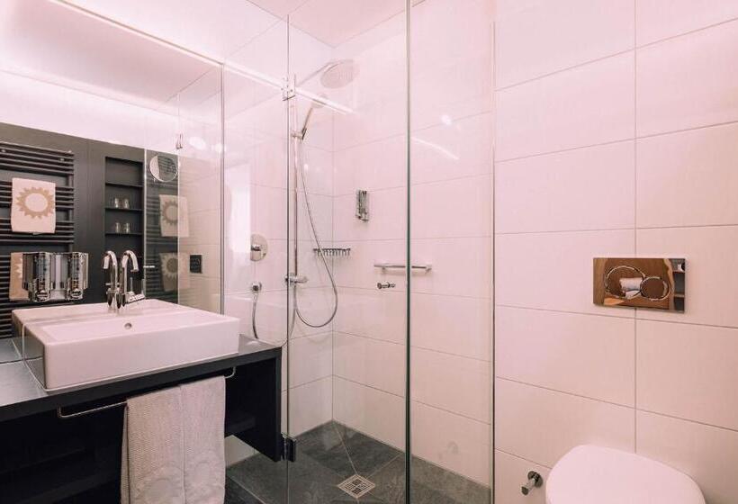 Suíte Júnior com Sacada, Naturhotel Chesa Valisa