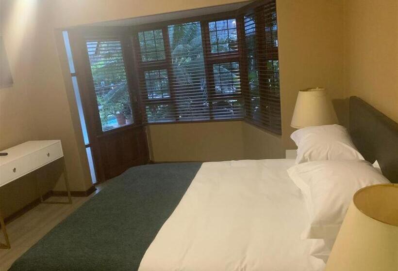 Quarto Estandar, Marina Views Guesthouse