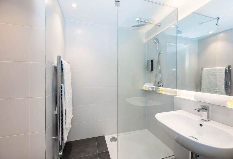 스탠다드 스튜디오, Staycity Aparthotels Dublin City Quay