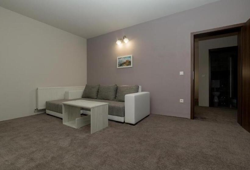 Apartamento Deluxe 1 Dormitório, Alba Forum