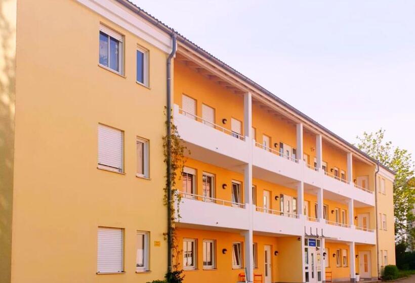 آپارتمان 1 خوابه با بالکن, Apartmenthaus Home24