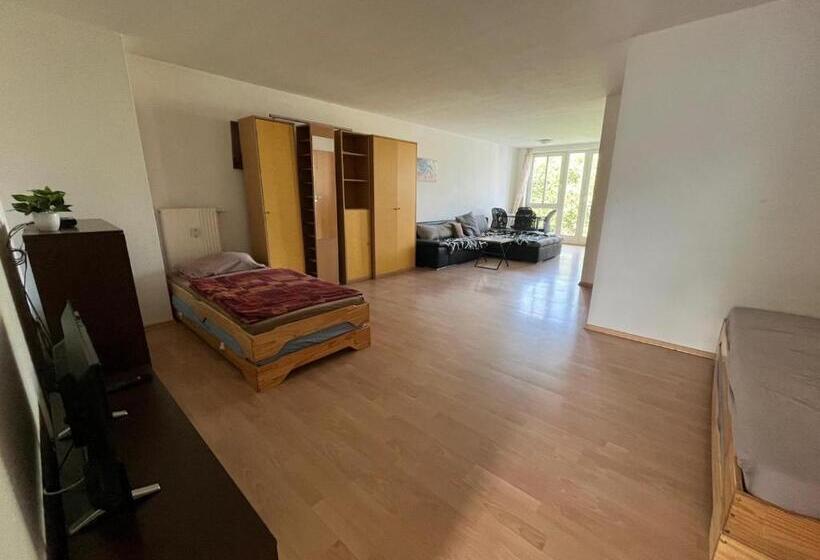اتاق استاندارد چهارنفره با بالکن, Apartmenthaus Home24