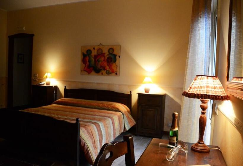 标准三人间, B&b Notti E Dintorni