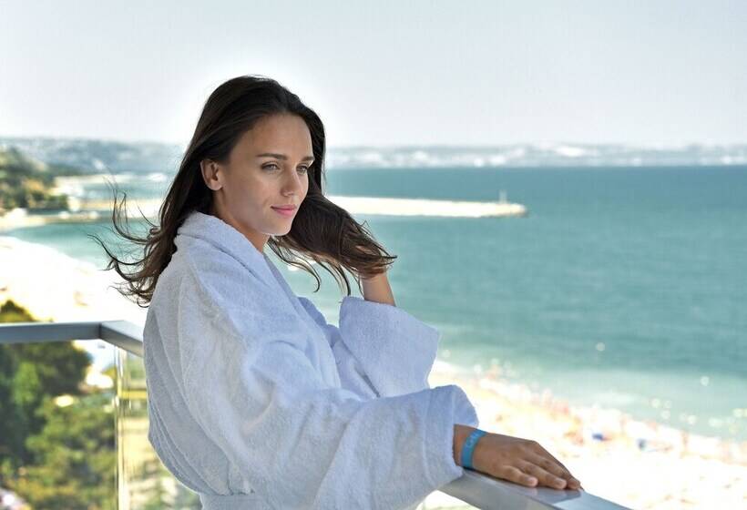 اتاق اساندارد با چشم‌انداز جانبی به دریا, Grifid Metropol Hotel   Premium All Inclusive & Private Beach   Adults Only