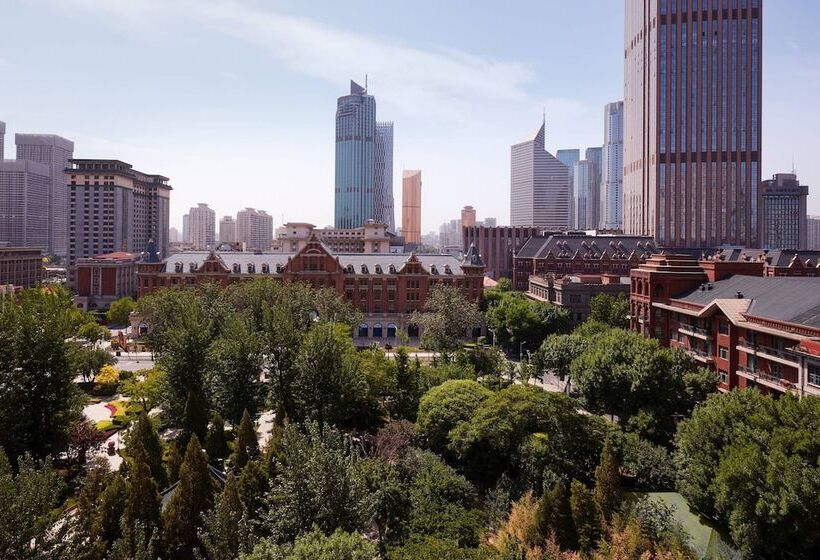 Люкс Клуб, The Ritzcarlton, Tianjin