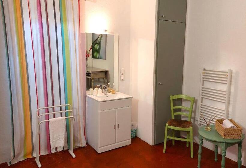 스탠다드 룸 공동 욕실, La Maison Barnoin   Gîtes Et Chambres