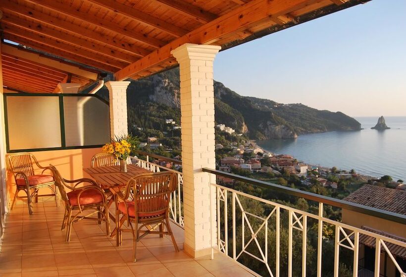 استودیوی استاندارد, Lido Sofia Holidays