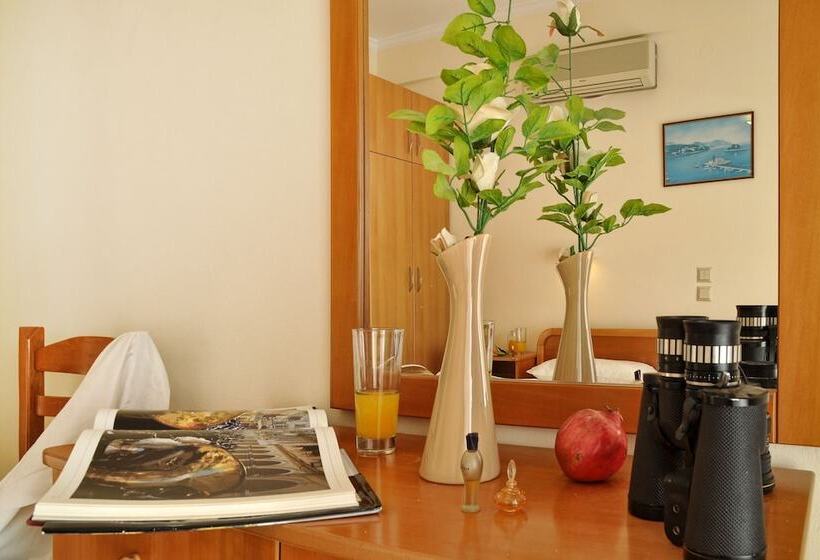 استودیوی استاندارد با چشم‌انداز دریا, Lido Sofia Holidays
