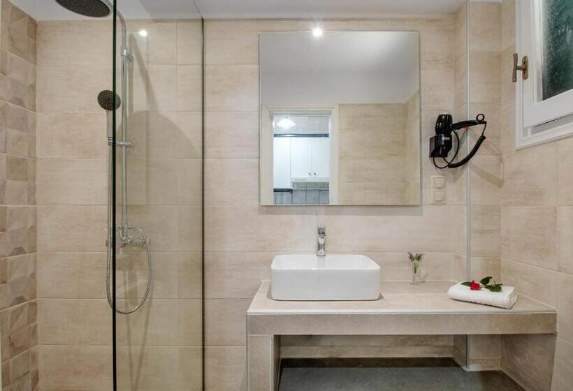 آپارتمان 2 خوابه با چشم‌انداز دریا, Lido Sofia Holidays