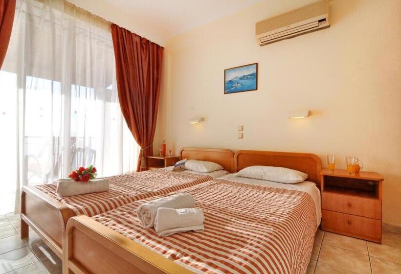 آپارتمان 2 خوابه با چشم‌انداز دریا, Lido Sofia Holidays