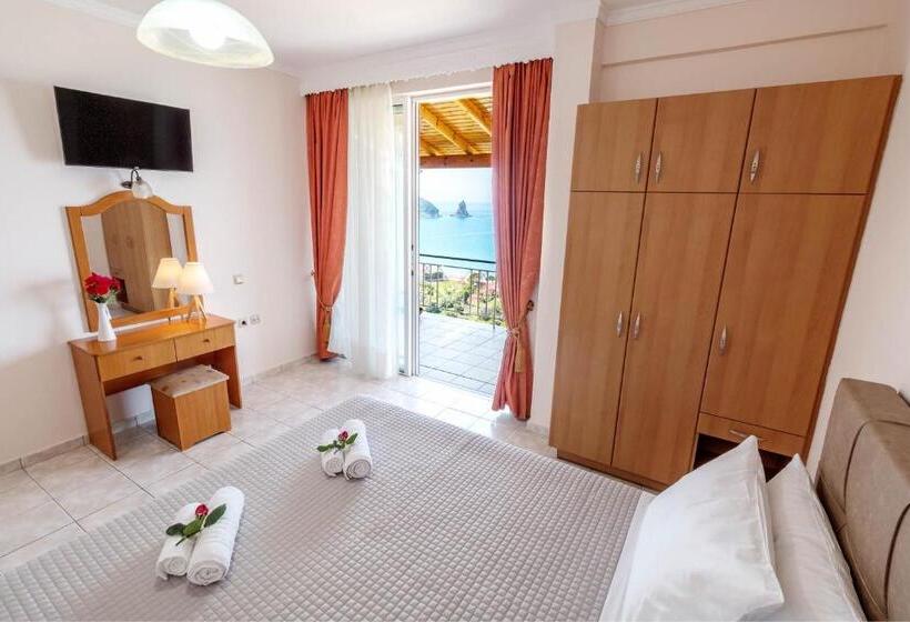 استودیوی استاندارد, Lido Sofia Holidays