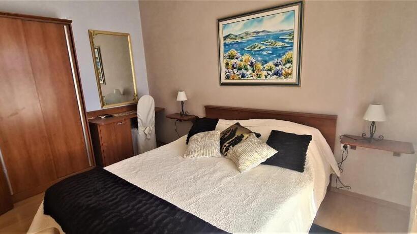 Семейный Номер, Guest House Villa Ines   Annex