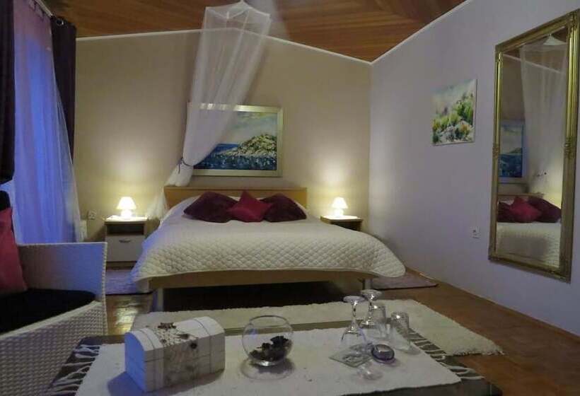 Номер Deluxe Вид на Море, Guest House Villa Ines   Annex