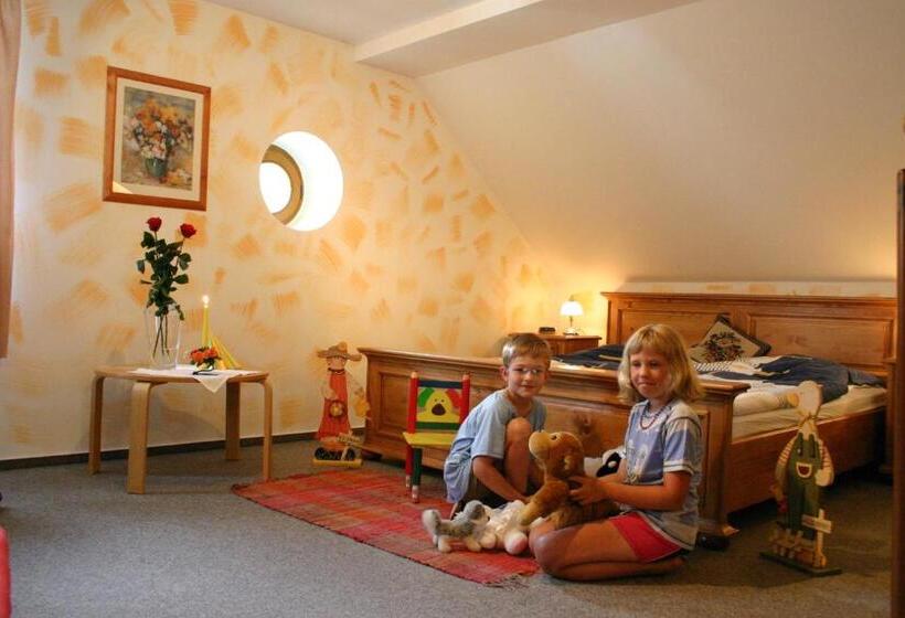Семейный Номер Классика, Resort Stein
