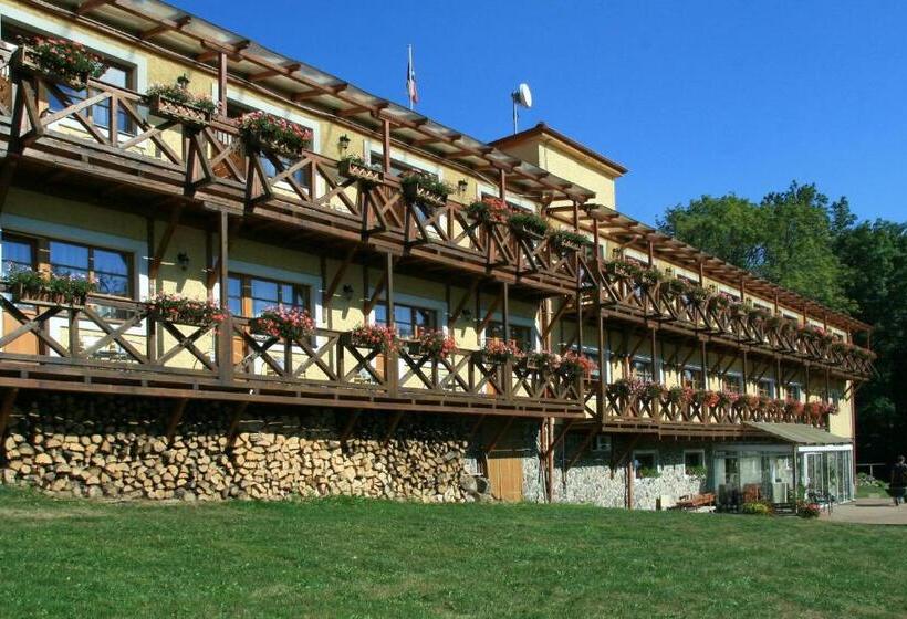 Четырехместный Номер Superior, Resort Stein