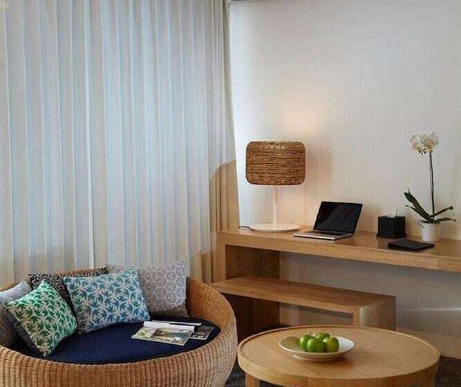 스위트, Cross Paasha Bali Seminyak