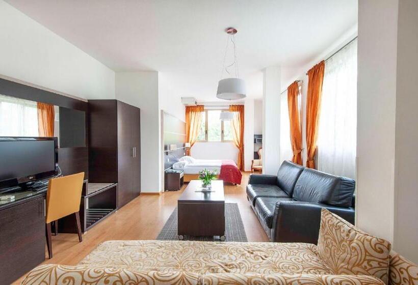 デラックスの４人部屋, Venezia