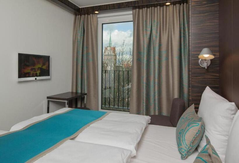 带大床的标准间, Motel One Rostock