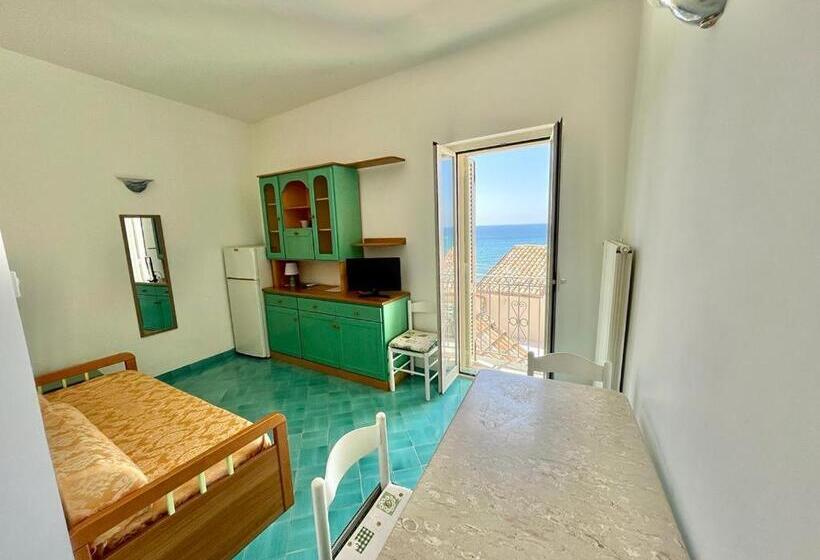 استودیوی استاندارد, Florenza Residence