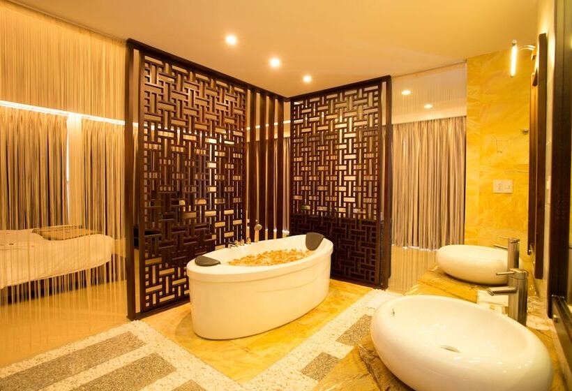 اتاق پرمیوم با چشم‌انداز دریا, Villa Del Sol Beach Resort & Spa