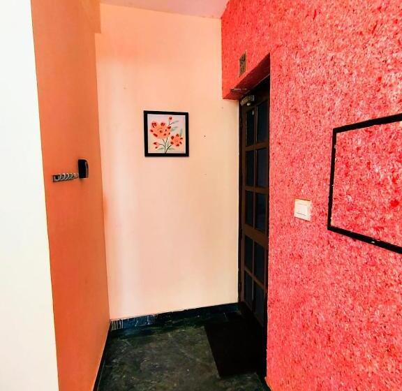Апартаменты 1 Спальня, Little Woods Family Stay On Manali Expressway