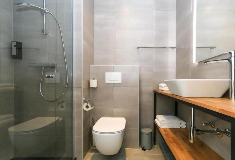 스탠다드 트리플 룸, Fletcher Hotel Rotterdam Airport