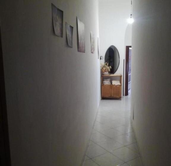 اتاق خانوادگی, Palazzo Diomede Carafa #3