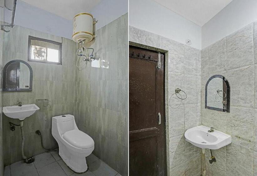 اتاق لوکس سه تخته, Oyo 84552 Live Ur Style