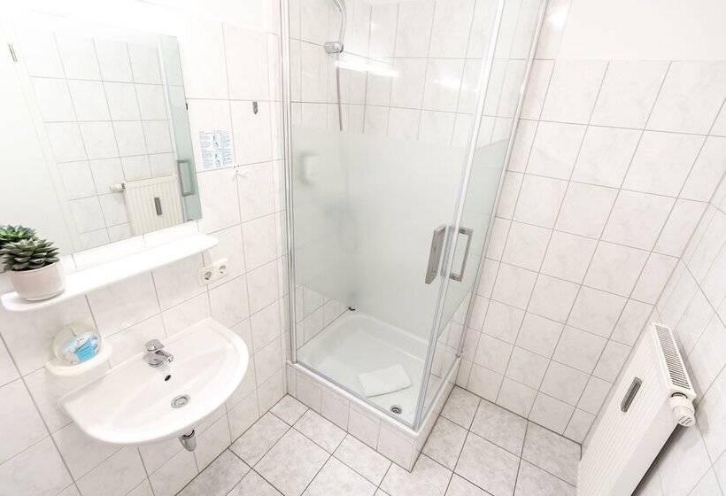 Апартаменты 1 Спальня, Fresh Inn
