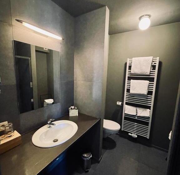Номер Deluxe с Балконом, La Merveilleuse By Infiniti Hôtel