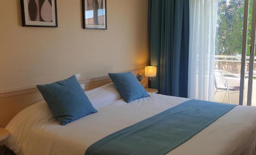Номер Superior, Logis Hôtel & Restaurant Le Fleurance